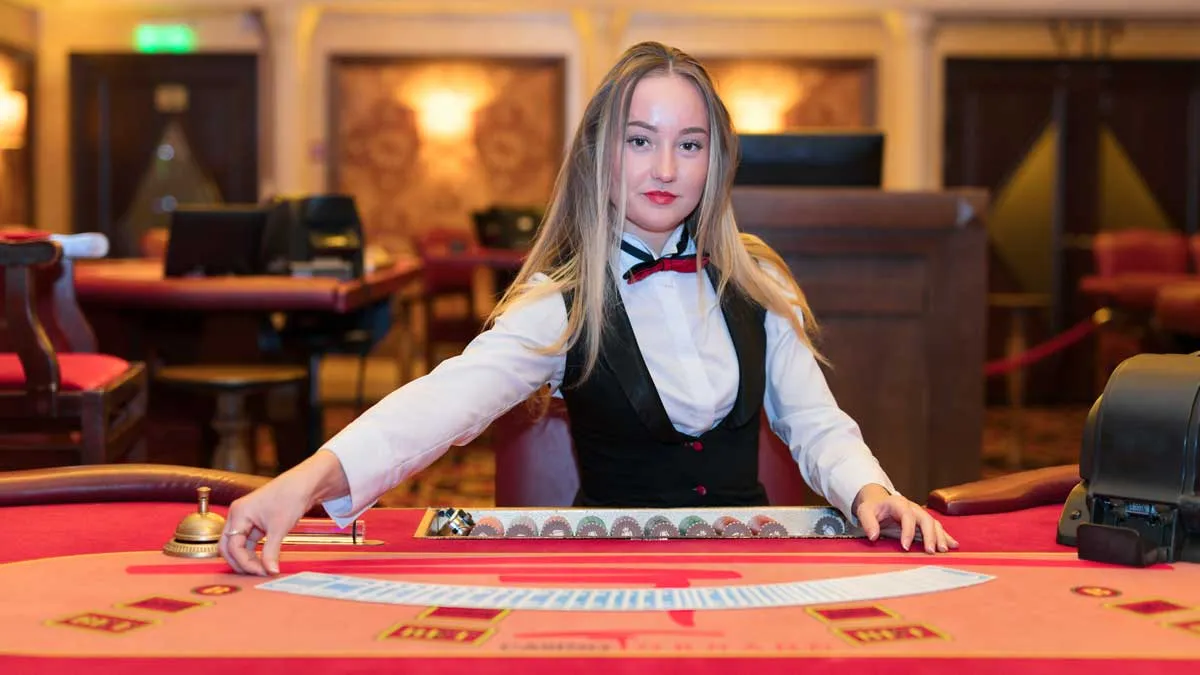 Live Dealer Bitcoin Casinos 2026: Real Tables, Real Strategies
